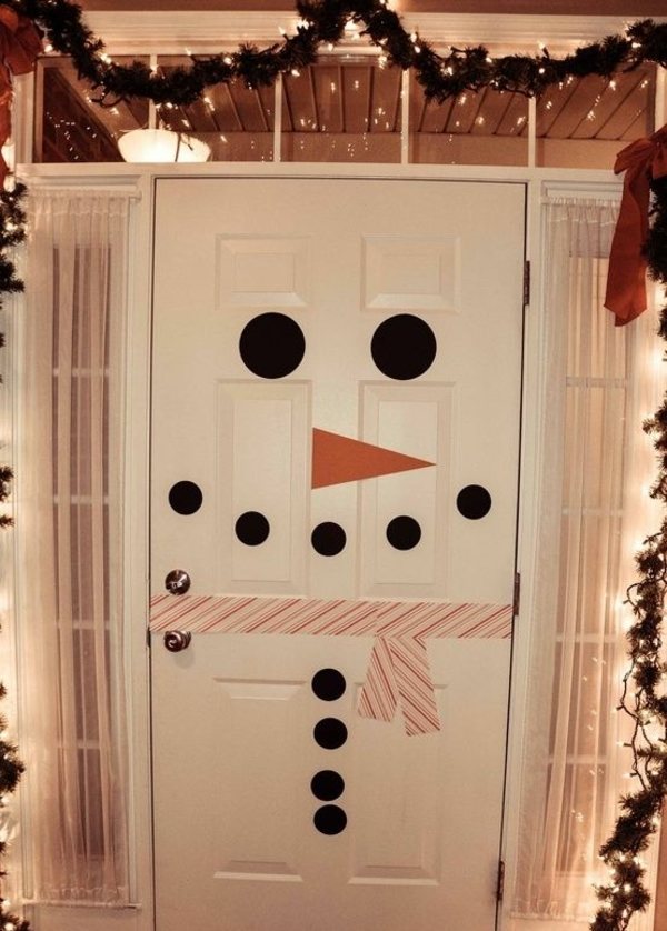 Haustür weihnachtlich Kinder Bastelideen Schneemann Haustür
