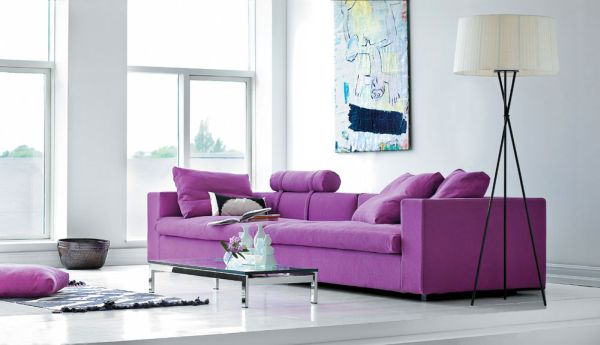 Wohnzimmer EInrichtung Farbschema purpur lila tendenzen herbst modern 