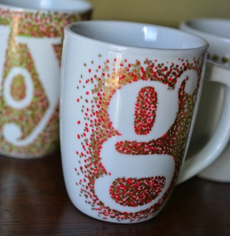 Geschenke für Weihnachten -ideen-selbermachen-kaffeetassen-buchstabe