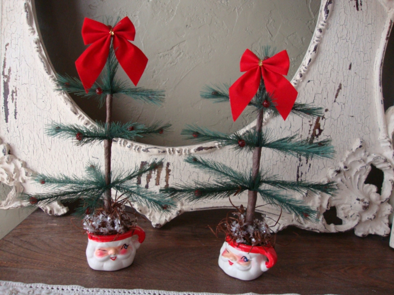 handgemachte weihnachtsdeko tannenbaum deko schleife stoff rot