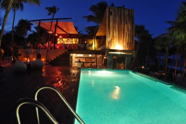 luxus resort be tulum beleuchtung modern außendesign ausblick pool