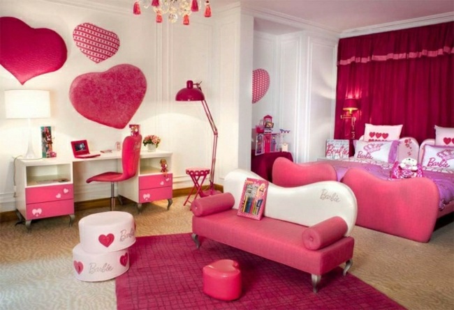 Kinderzimmer Wanddeko Barbie rosa Herzen süß