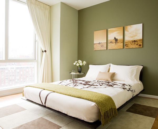 schlafzimmer ausstattung moos grün trendfarbe herbst naturfarbe kombination weiß dekoelemente design möglichkeiten