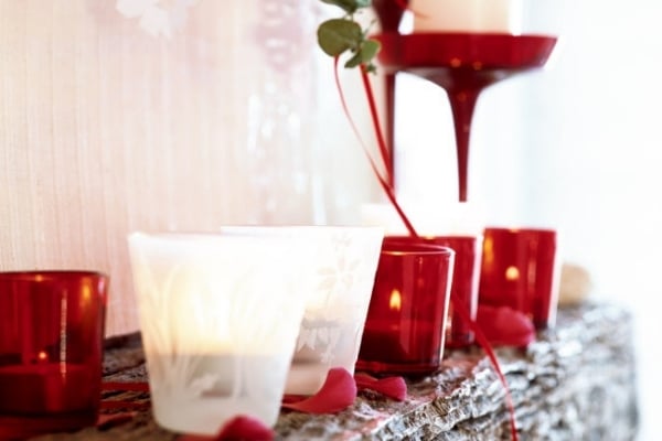 weihnachtsdeko ideen rot weiß kerzenhalter teelichter