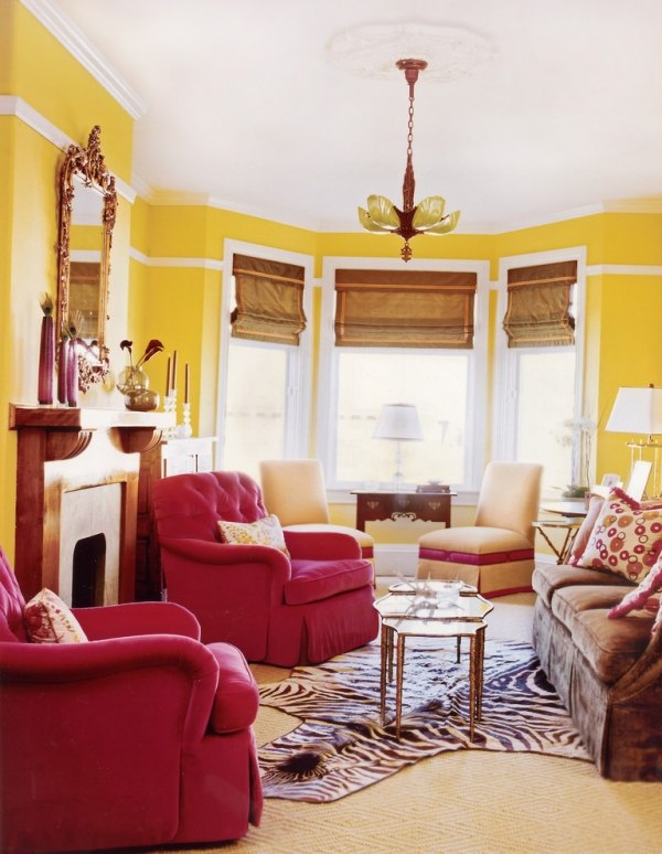 Art-Deco Einrichtungsstil Wandfarbe gelb Rote Polstermöbel-Luxus Kronleuchter