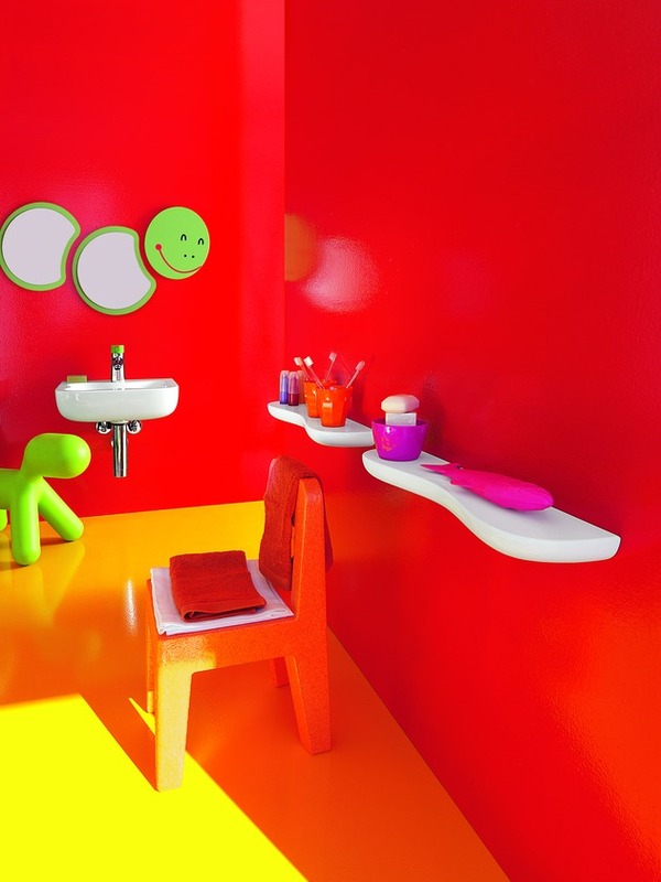 Badezimmer Wandgestaltung Ablage Grelle Farben-Florakids Laufen-Rote Wand-Waschbecken