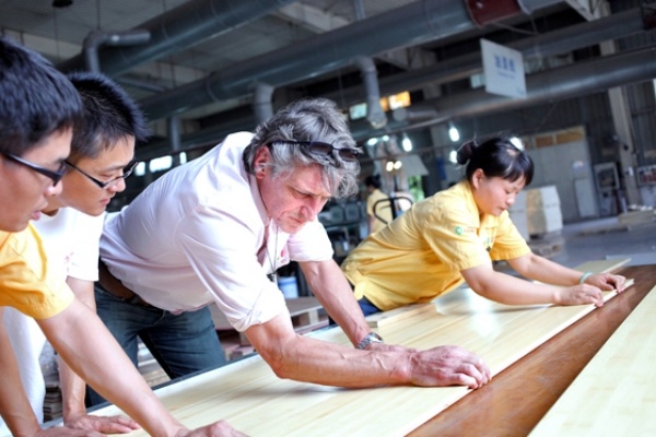Bambus Material herstellen optimiertes-Holzmaterial Moso-Unternehmen Holland