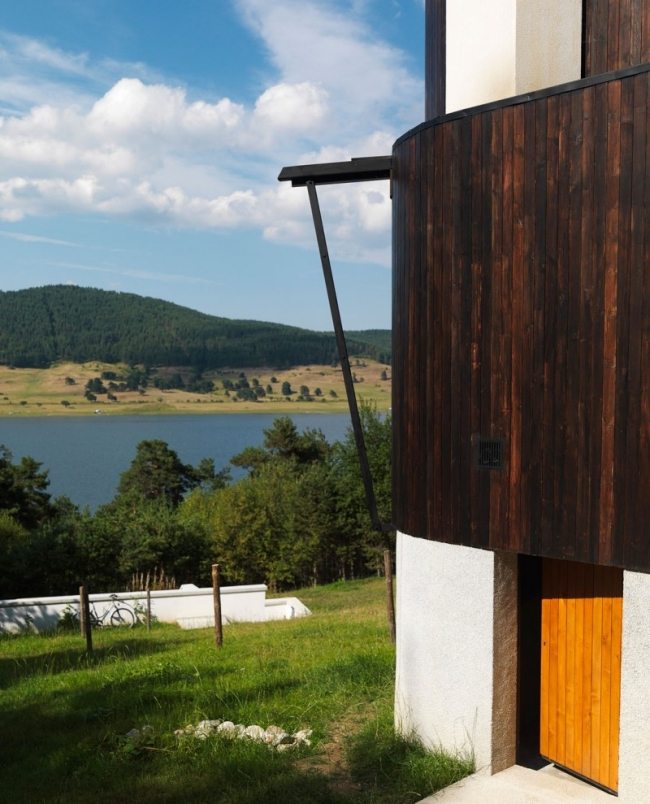 Batak Stausee-Bulgarien Simon gill Architects Holzfassade-Villa modernes-Design