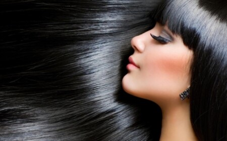 Glänzendes Schwarz-Haar Ideen gesunde Haare gefärbt Tipps Haarpflege