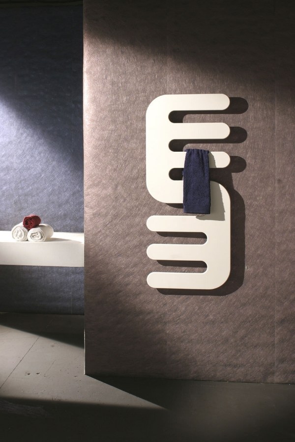 Heizkörper fürs Bad Designer Möbel Hands Handtuchtrockner Aluminium