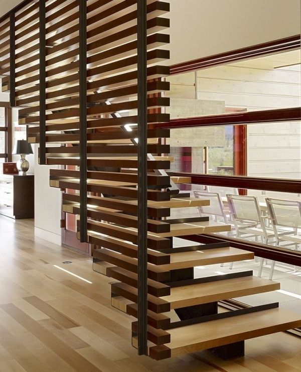 Holzlatten Trennwand-Treppe Innendesign praktisch-Privatsphäre garantieren