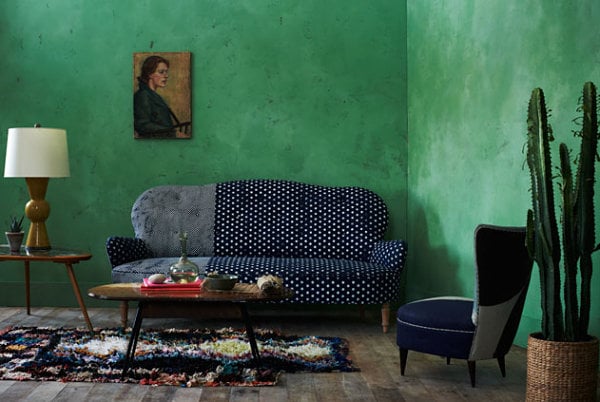 Jadegrün Wand Gestaltung mit Farbe-energisierend Sofa Retro