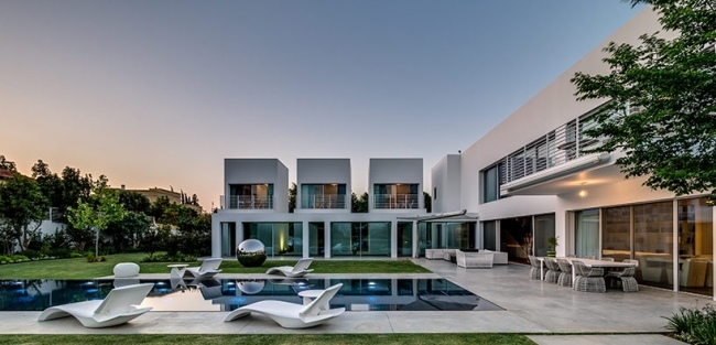 Luxus wohnhaus Israel nestor sandbank pool terrasse