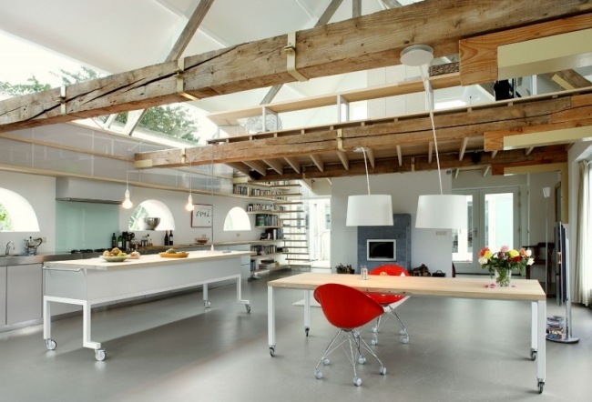 Maisonette Wohnung Loft-Stil Rustikale-balken Haus Esszimmer offen-mit Satteldach