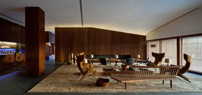 Modernes Design-Hotel lounge beige teppich holz paneele
