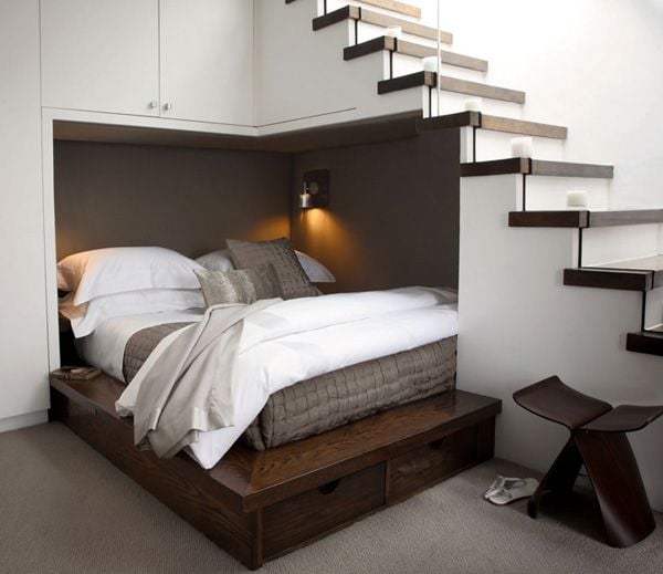 Raumsparende Einrichtung ideen unter Treppen-Bett Eingebaut-im Schrank