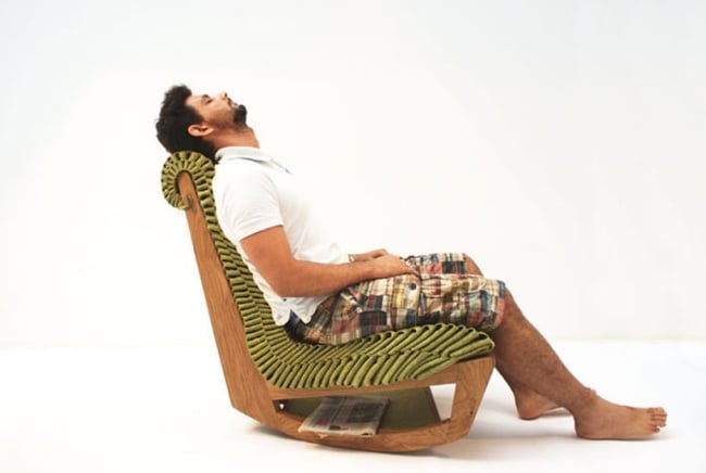 Relaxsessel Holzgestell ergonomischer Sitz-Design Ivy Erico-Gondim