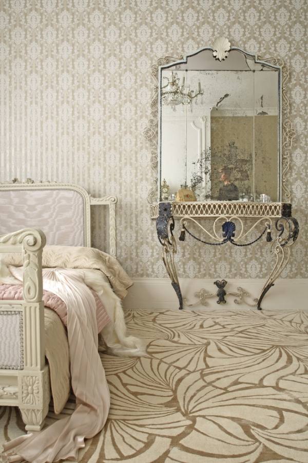 Schlafzimmer Bett kunstvoll verzierte Schminktisch-Boden grafische Wirkung