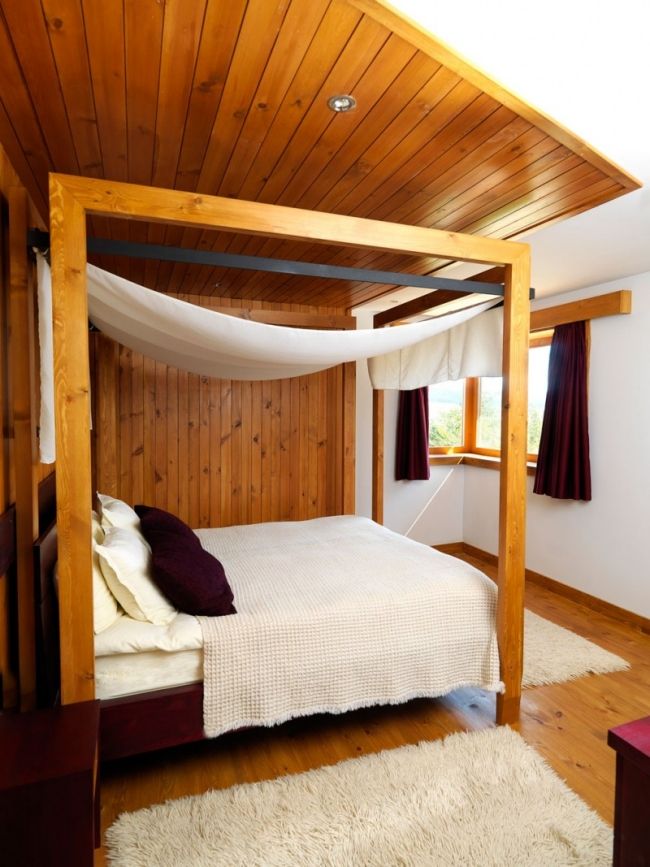 Schlafzimmer Himmel für Himmelbett rustikale hütte-Fell Decke-Boden