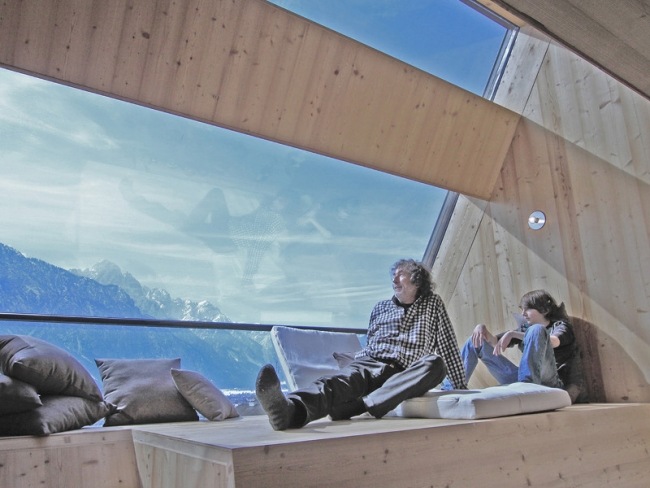 Ufogel Design Ferienhaus Innenarchitektur mit Bergblick-Sitzecke