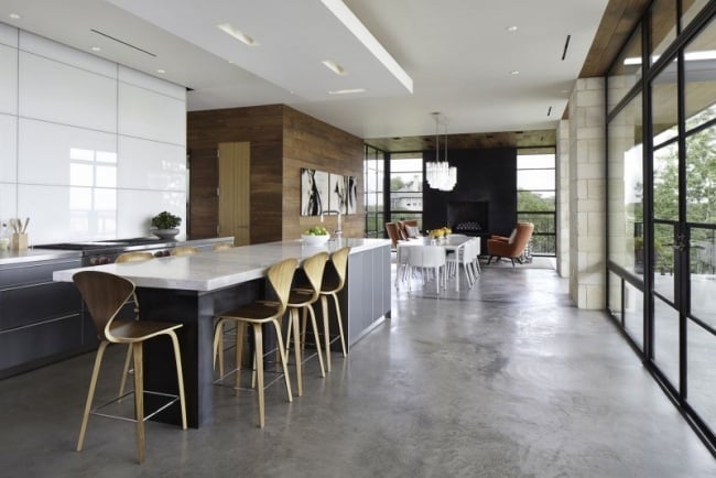 Wohnhaus Design-offene Bauweise Küche Essbereich Boden Beton Glaseinsatz