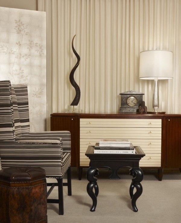 Wohnung Art Deco Artikel schwarz-Design Tischlampe-gemustert-Sessel