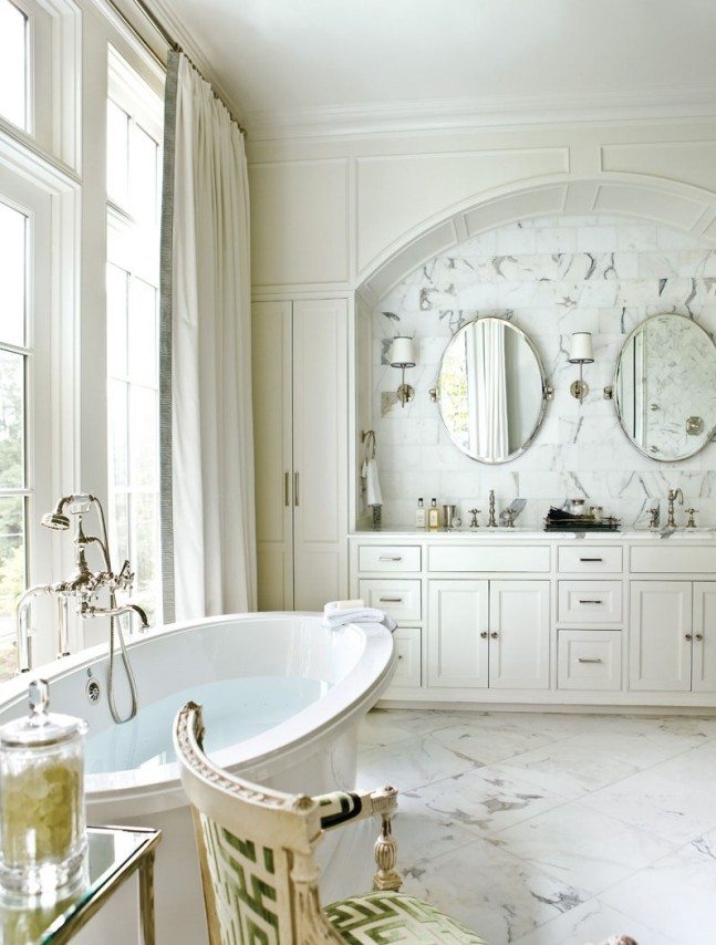 badezimmer einrichtung weiß neoklassische elemente