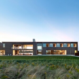 ferienhaus-sagaponeck-moderne-architektur-design-beton-material