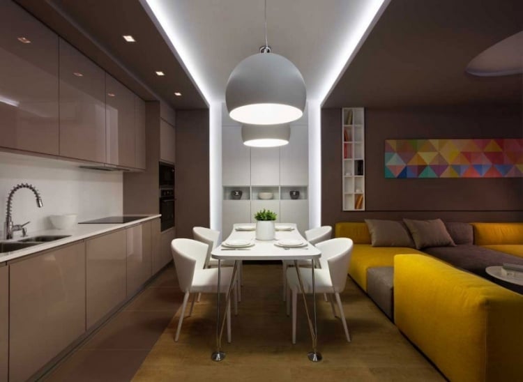 indirekte-LED-Deckenbeleuchtung-wohnkueche-essbereich-weisses-licht
