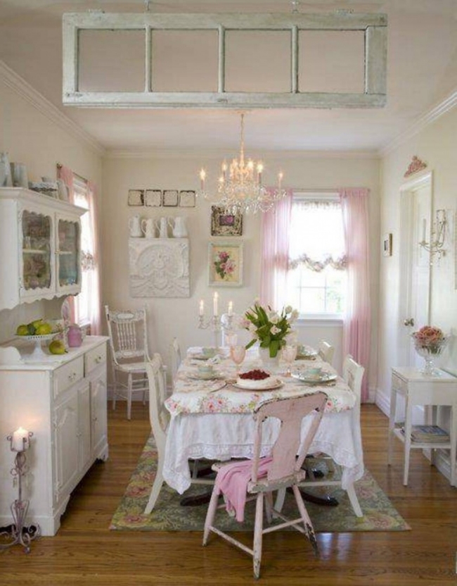 shabby-chic-stil-einrichtung-esszimmer-hellrosa-weiß-vintage