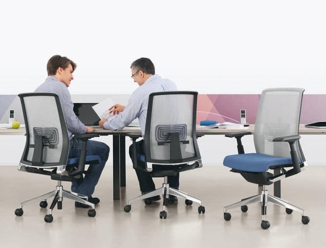 Bürostühle ergonomisch Büroeinrichtung-Lehne Armstützen comforto 62