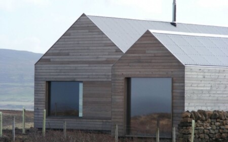 Haus aus Holz Villa Satteldach-borreraig dualchas-architects Schottland Architektur