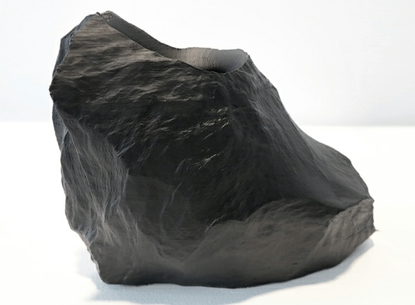 Schuhen neue Kollektion skulpturalem Look Stein
