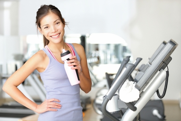 Fitness für gesunden Körper aerobe Übungen Training