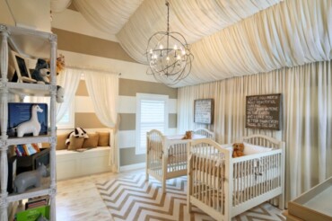 Kinderzimmer Stoff Wanddeko moderne Einrichtungsidee Babybetten