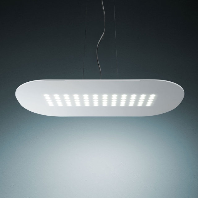 minimalistische wohnung Licht-Gestaltung fontana-arte Lampe matilde Marco-Bosisio