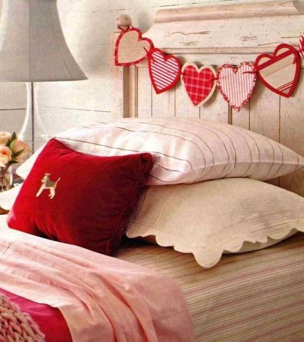 Romantische Atmosphäre Schlafzimmer Zierde Girlande Rote-Herzen aufhängen