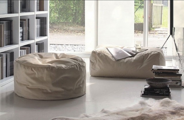 Sitzmöbel Wohnzimmer Kaminsessel bequem-stylisch Ideen-Doimo Puff-Togo beige