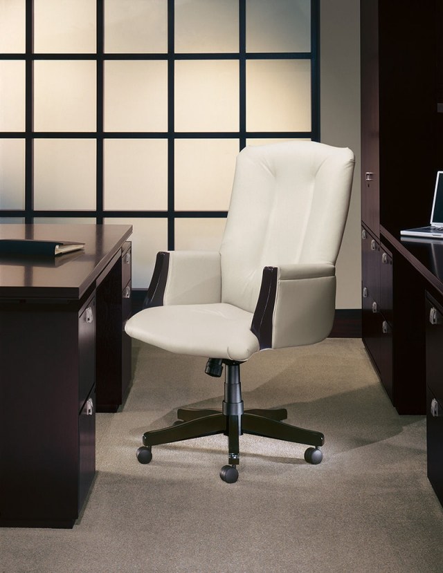 Traditionale Büroeinrichtung stuhl Armlehnstuhl CLAIRMONT-weiß Leder