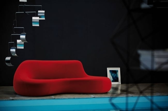 designer sofa form rot KOOCHY Karim Rashid zanotta