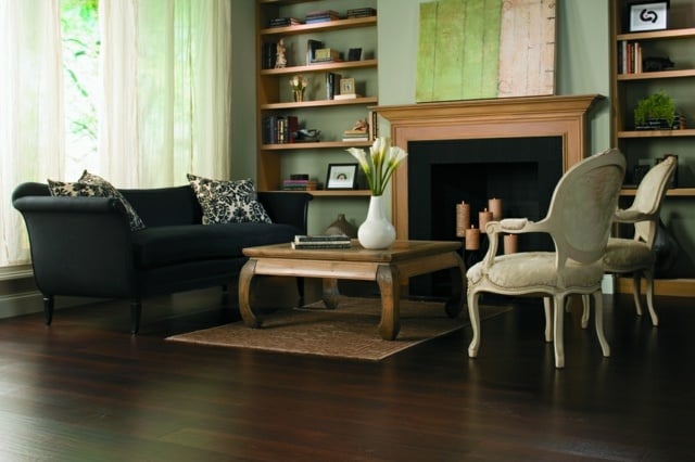Boden verlegen Wohnzimmer vintage Möbel Design-Feuerstelle Biedermeier Stühle