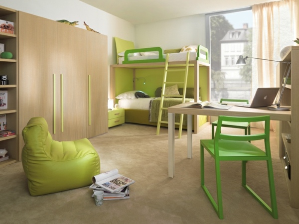 Kinderzimmer Bettkasten Schreibtisch skandinavischer Wohnstil