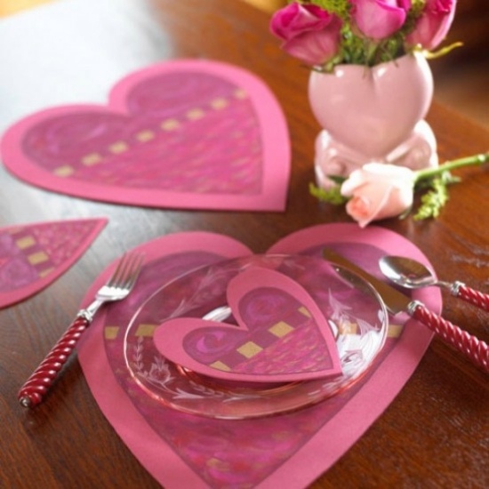 romantisch tisch besteck rosa teller überraschung machen