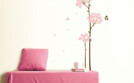 rosa Tagesbett rosa Pusterblumen rosa kleines Wohnzimmer dekorieren