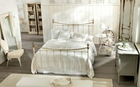 weißes Schlafzimmer einrichten Farbe vintage Möbel Shabby Chic Deko Metall Bettgestell