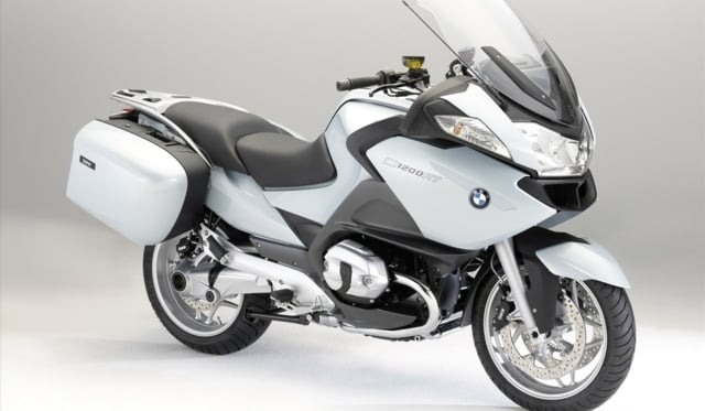 BMW Motorrad vorne Ansicht Räder Lenkung