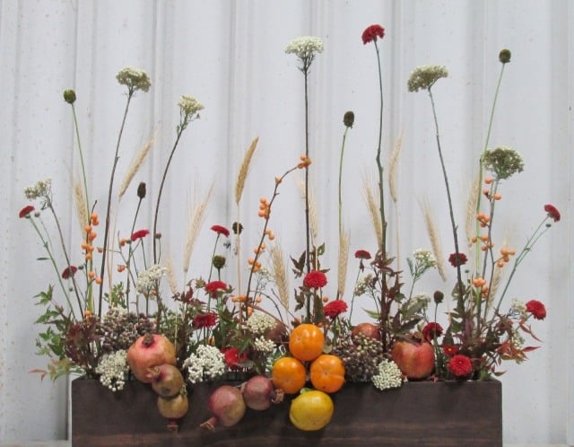 Gesteck Früchte Blumen-Stiele zweige Holz-Pflanzenkübel