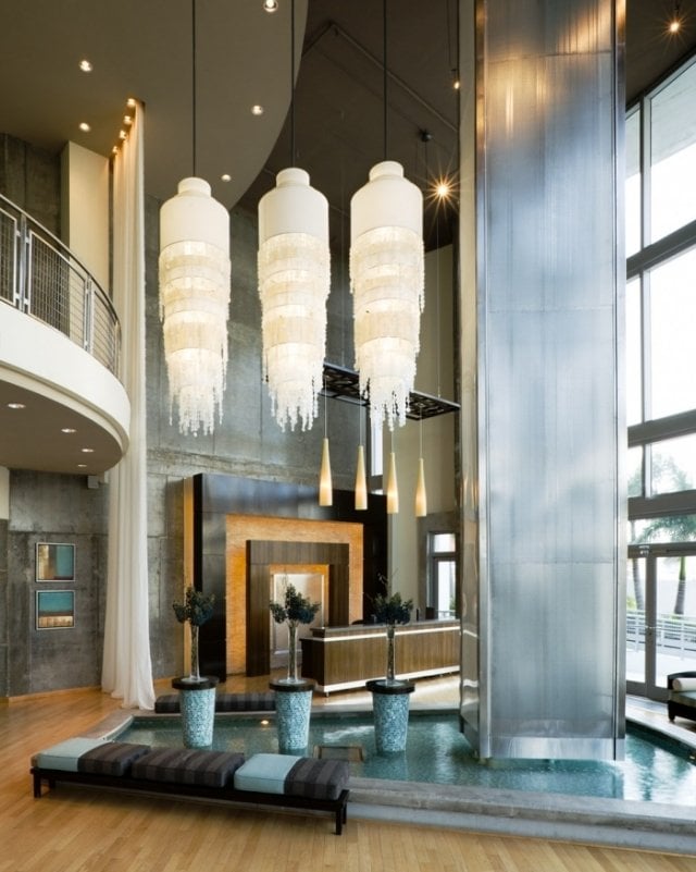 Haushoher Wasserfall-Zimmerbrunnen design glas Fontäne-Pendelleuchte Design-Foyer-Gestaltung
