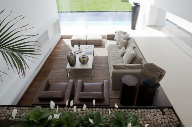 Wohnzimmer Wohnideen beige Sofa Design Sessel Kaffeetisch
