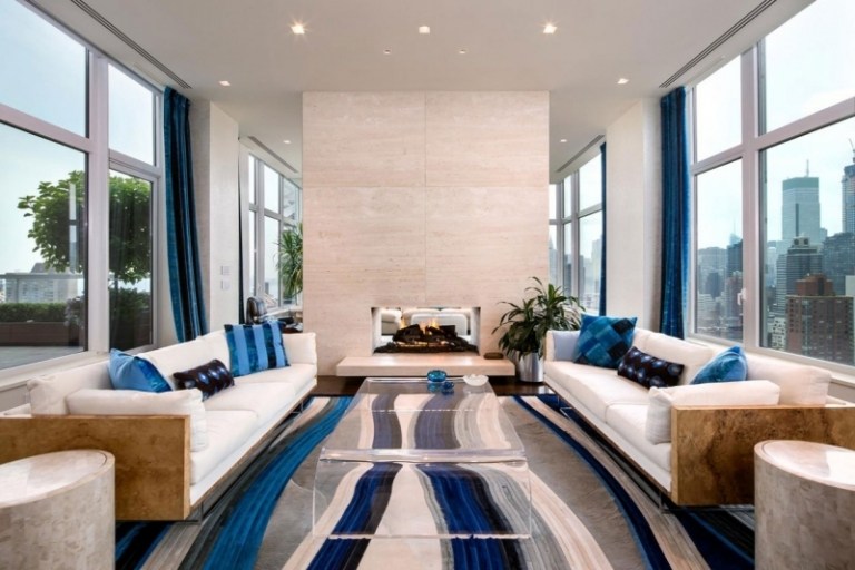 Ideen-Wohnzimmer-blau-Teppich-Vorhaenge-Farben